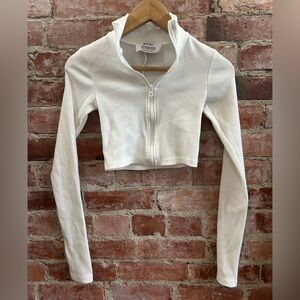 Nicki Studios Top White , Ribbed Zip Up Top Xs Crop Top